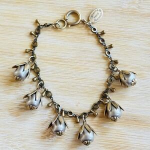 Catherine Popesco Paris La Vie Parisienne charm Bracelet Baroque pearl floral